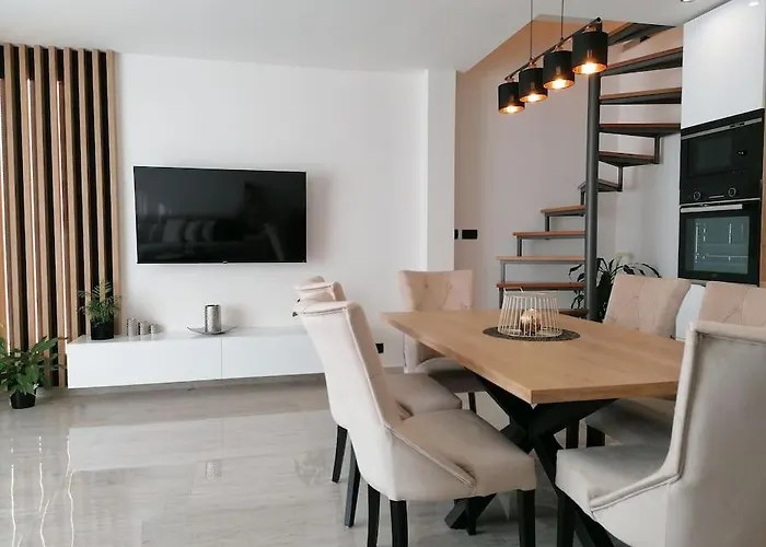 Max !!!! Apartament Omiš