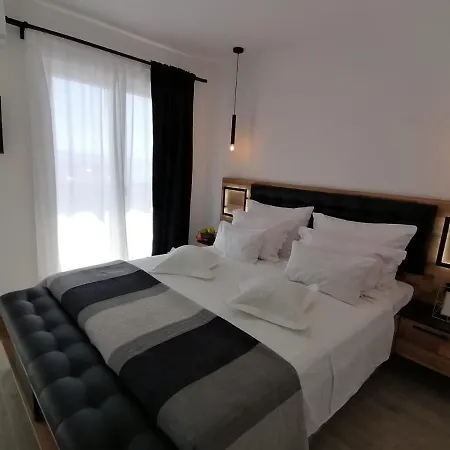 Max !!!! Appartement Omiš
