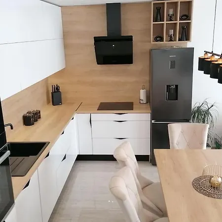 Max !!!! Appartement Omiš