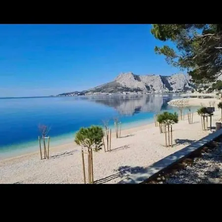 Διαμέρισμα Max !!!! Omiš